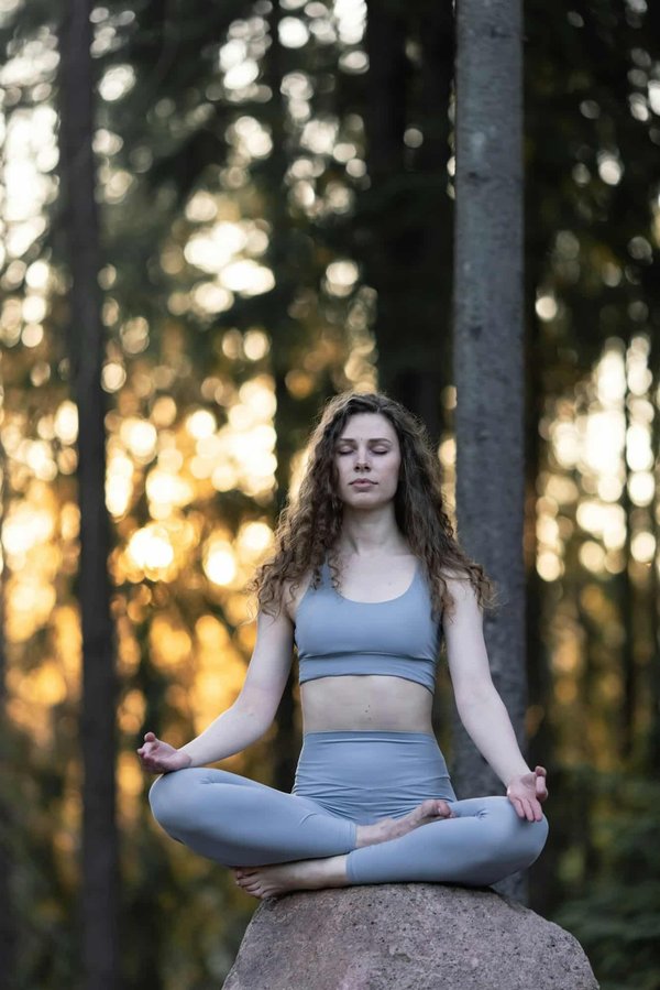 Quels sont les secrets pour réussir une séance de méditation guidée en groupe?