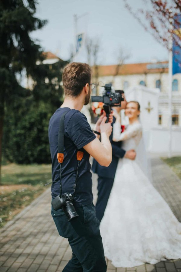 Comment optimiser votre recherche de photographe mariage ?
